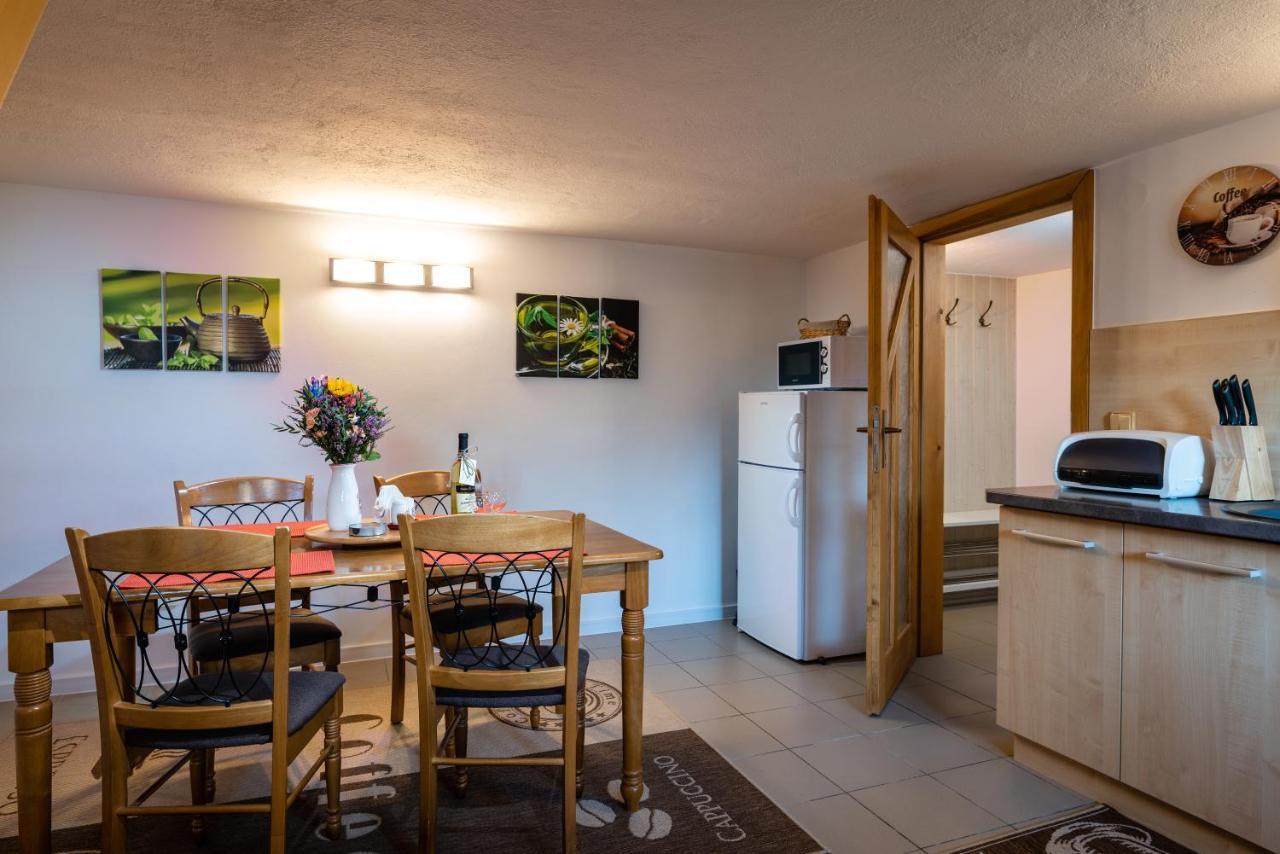 Privat Mako Apartamento Trstené Exterior foto